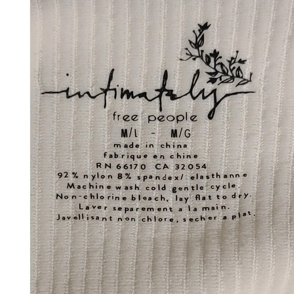 Intimately Free People White Ribbed Seamless Cami V-Neck Lettuce Edge M/L NWT